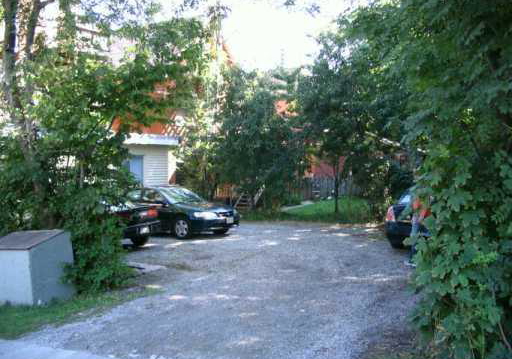 16-st-josephs-drive-hamilton-ontario-h221641