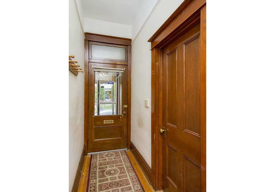 347-charlton-avenue-w-hamilton-ontario-h3166644
