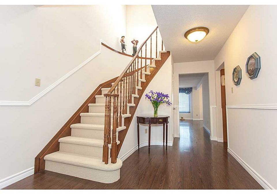 10-puritan-court-stoney-creek-ontario-h3202464