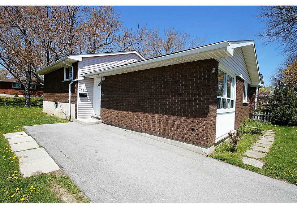 82-palmer-road-hamilton-ontario-h3206101