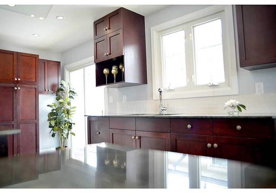 1074-upper-sherman-avenue-hamilton-ontario-h3210136