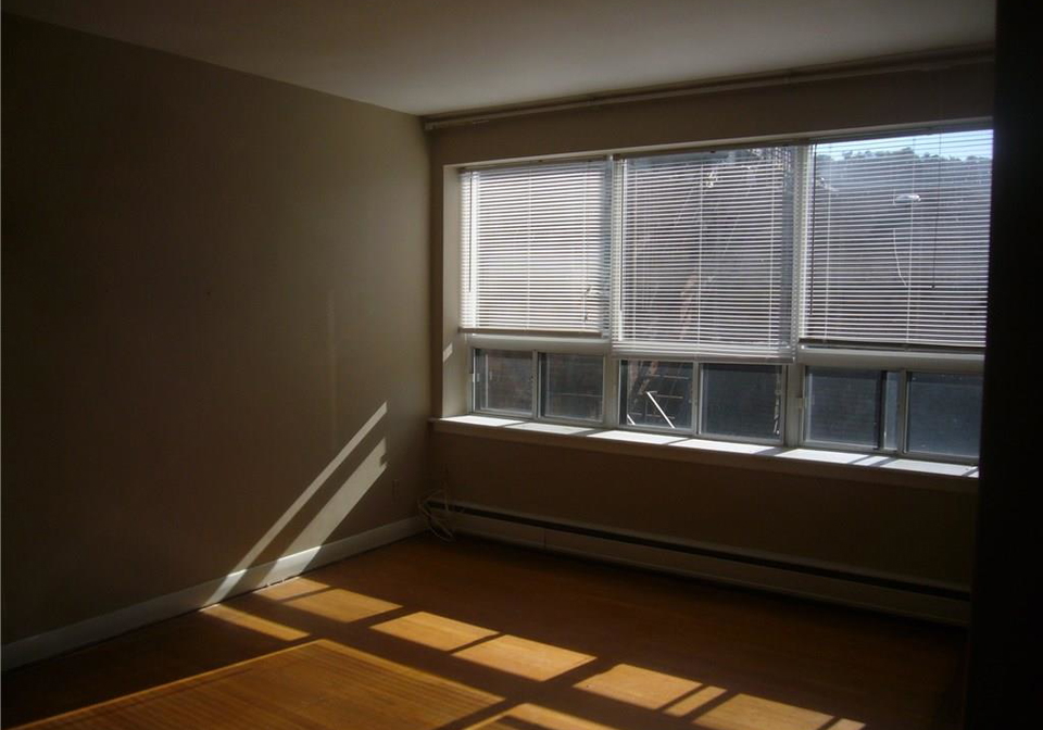 100-west-avenue-s-hamilton-ontario-h4026757