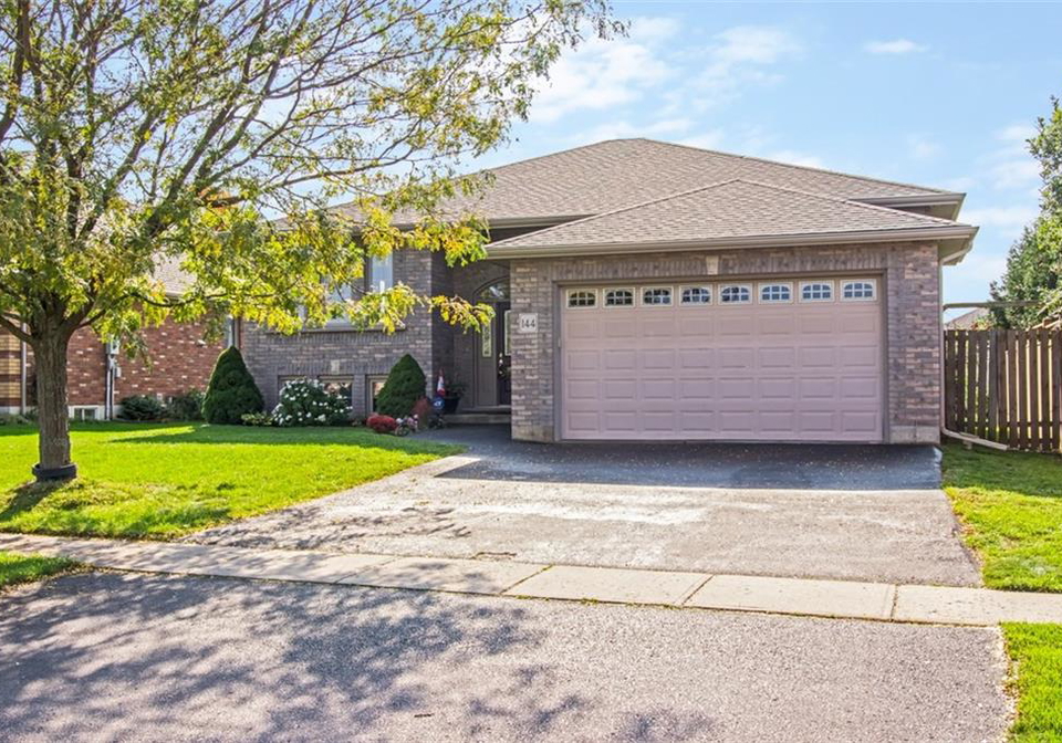 144-whitlaw-way-paris-ontario-h4039287