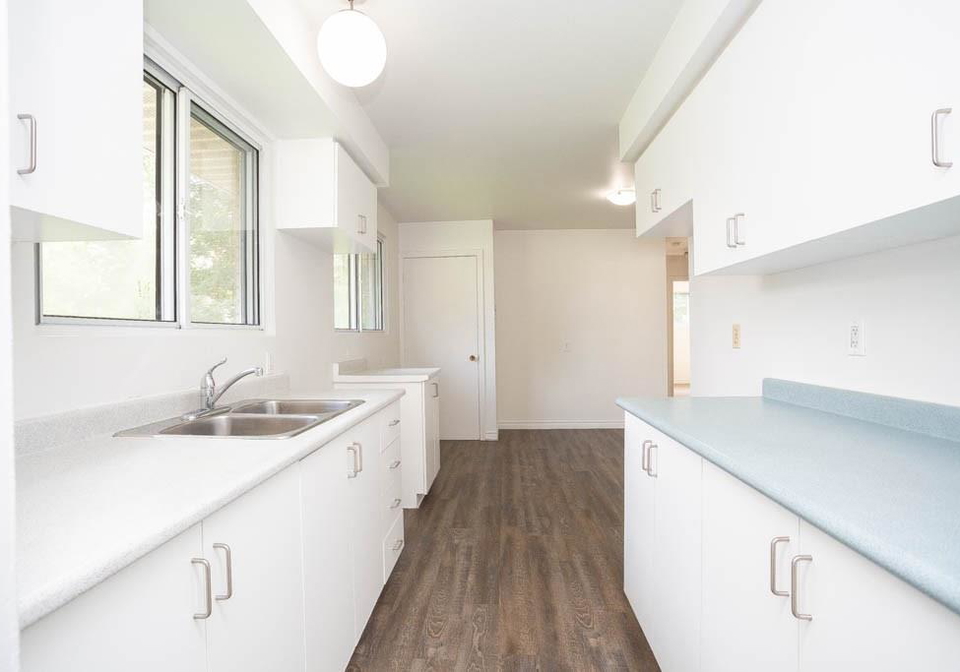 15-michael-avenue-hamilton-ontario-h4043203