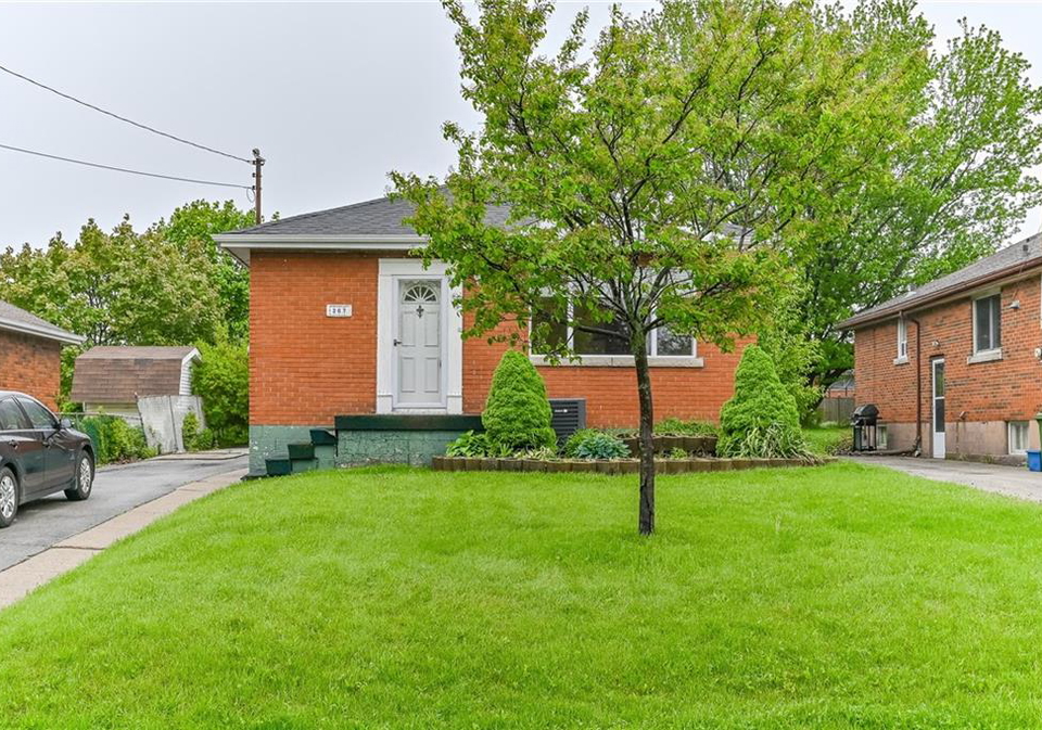 367-east-18th-street-hamilton-ontario-h4054846