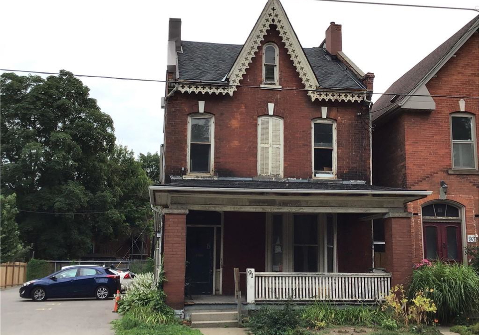 91-wellington-street-s-hamilton-ontario-h4086560