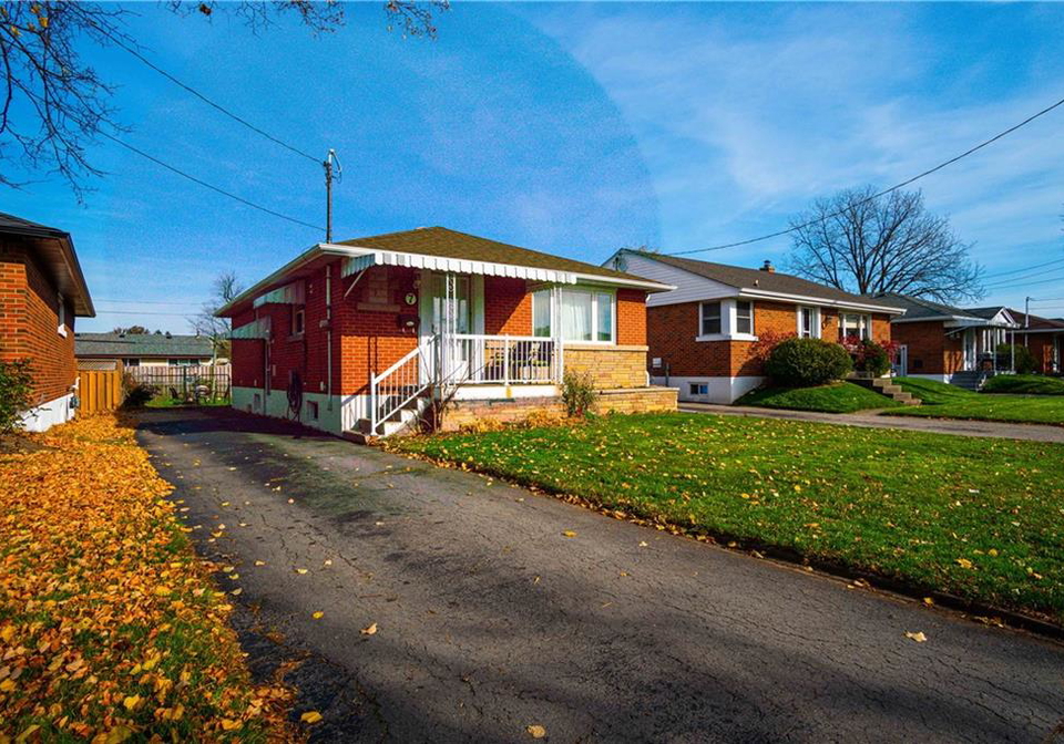 7-welbourn-drive-hamilton-ontario-h4092730