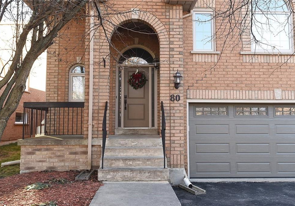 80-laurendale-avenue-waterdown-ontario-h4094385