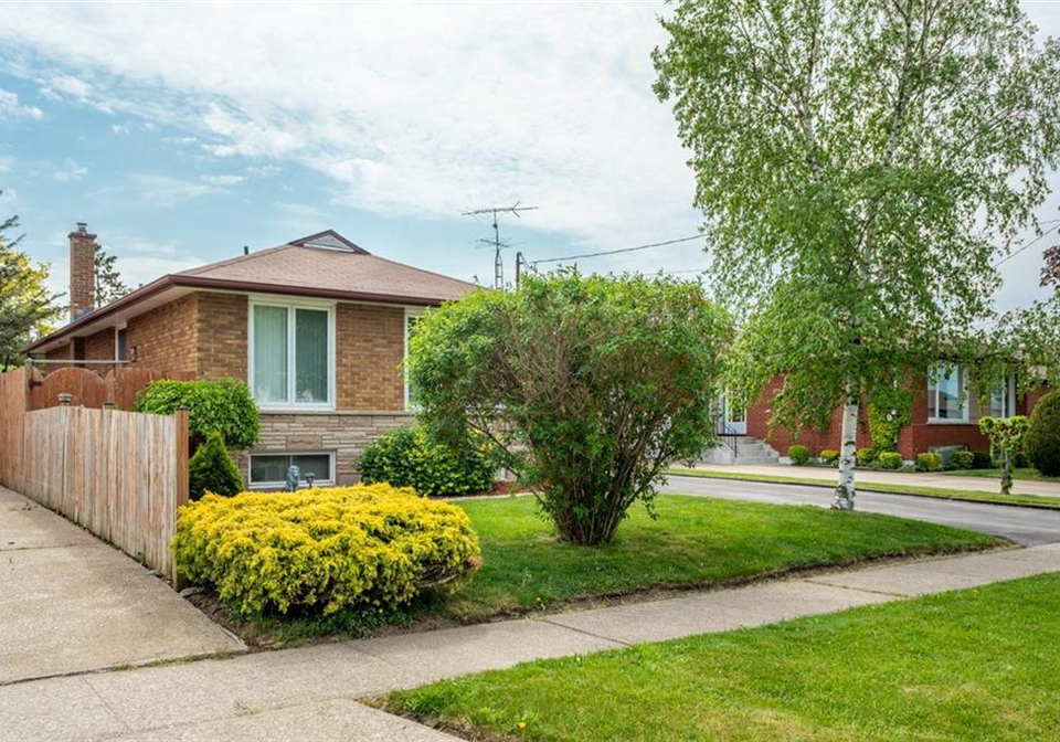 7016-hagar-avenue-niagara-falls-ontario-h4107751
