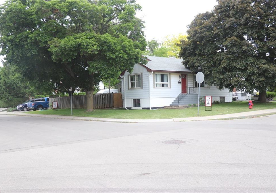 76-west-1st-street-hamilton-ontario-h4141658