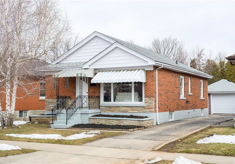 919-brucedale-avenue-e-hamilton-ontario-h4159016
