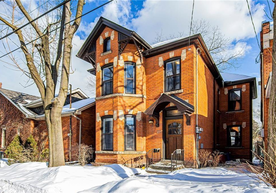 215-queen-street-s-hamilton-ontario-h4159117