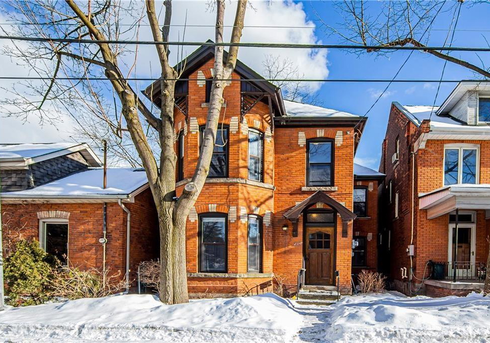 215-queen-street-s-hamilton-ontario-h4159117