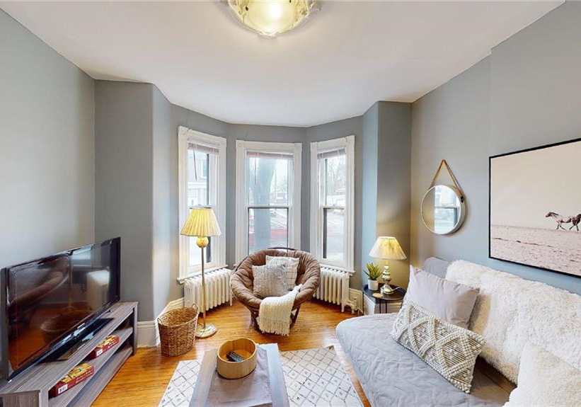 215-queen-street-s-hamilton-ontario-h4159117