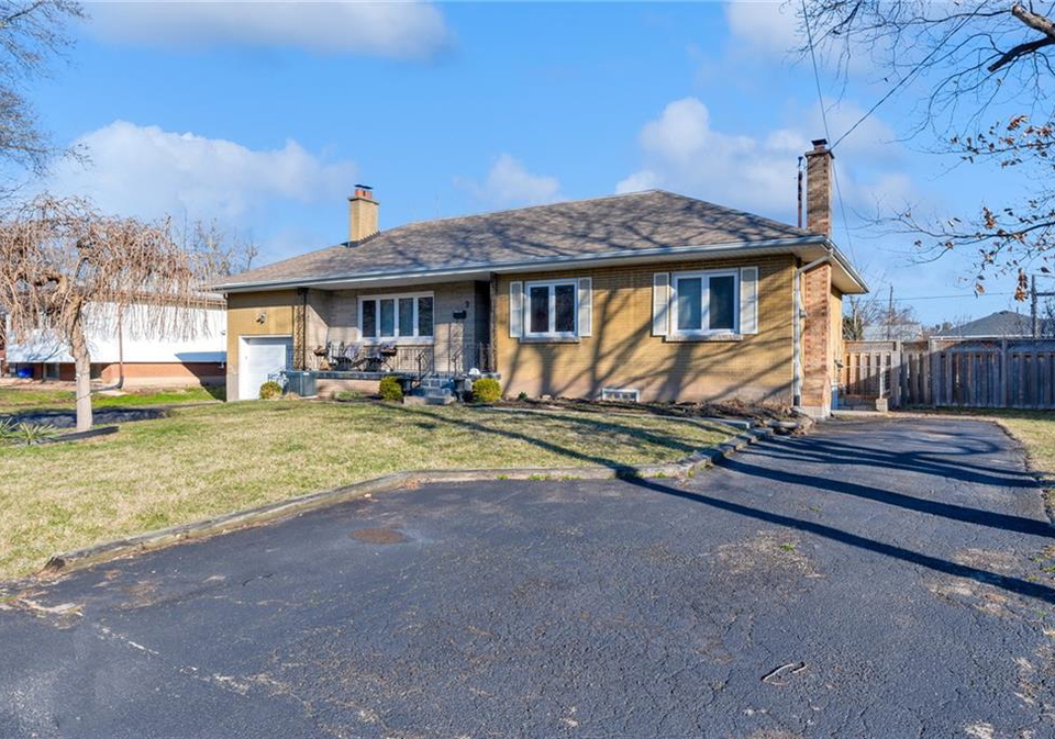 9-jasper-drive-stoney-creek-ontario-h4159749