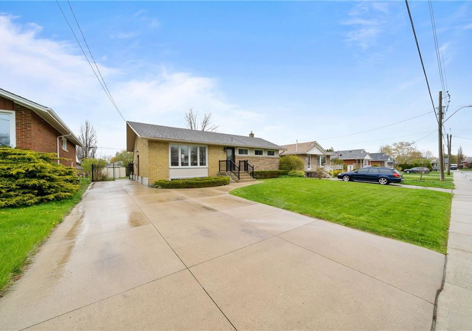 45-endfield-avenue-hamilton-ontario-h4162441