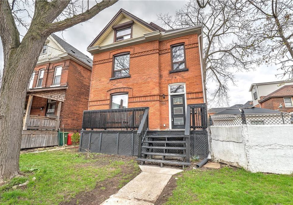285-hess-street-s-hamilton-ontario-h4170224