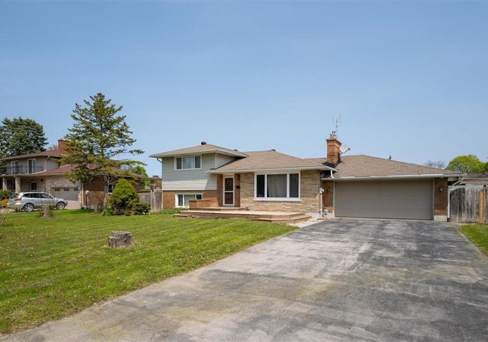 16-woodmount-drive-st-catharines-ontario-h4187415