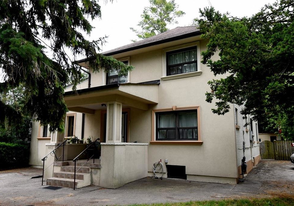 1052-deta-road-mississauga-ontario-h4187500