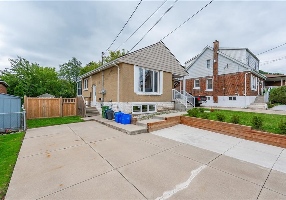 38-dunkirk-drive-hamilton-ontario-h4195021