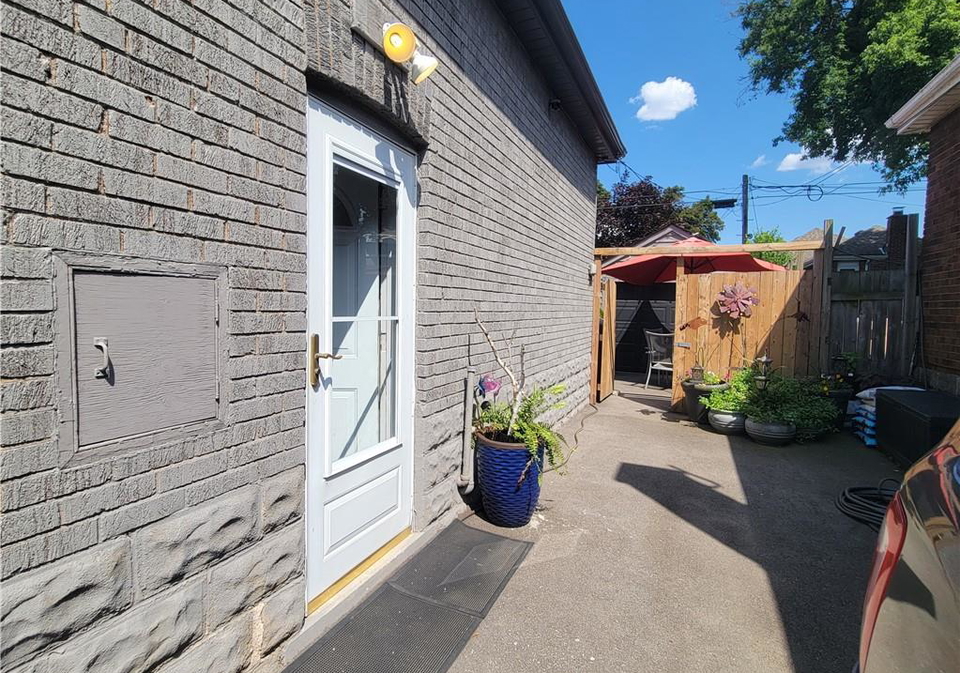 507-upper-james-street-hamilton-ontario-h4198572