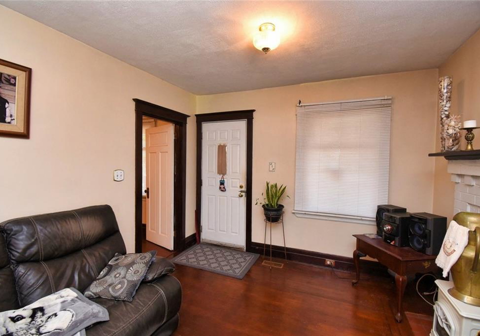 17-park-row-street-n-hamilton-ontario-h4205018